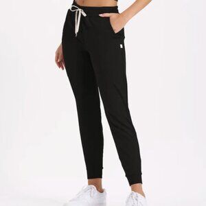 NWT NEW VUORI Performance Jogger Black Heather Sz M